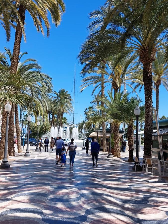 Love Story Room Alicante Exterior photo